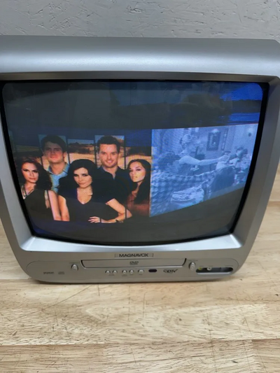 Magnavox CD130MW8 Image