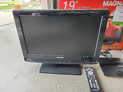 Magnavox 19MD350B/F7 Image