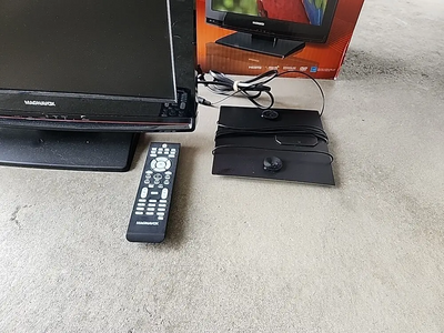 Magnavox 19MD350B/F7 Image