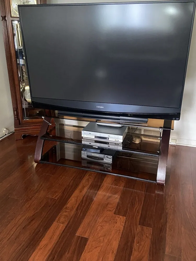 Mitsubishi Wd-65737 Image