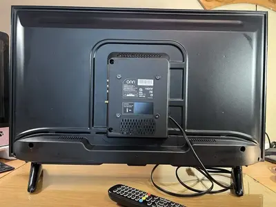 ONN ONC17TV001 Image