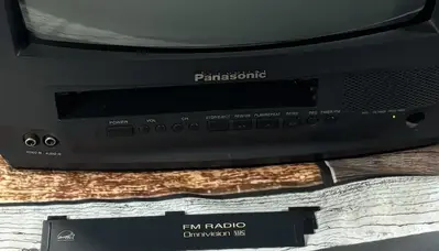 Panasonic PV-C1322 Image