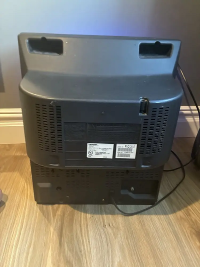 Panasonic PV-M1347 Image