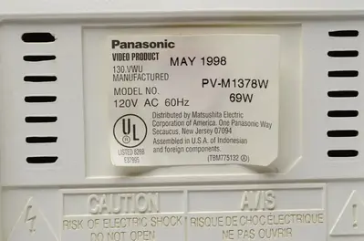 Panasonic PV-M1378W Image