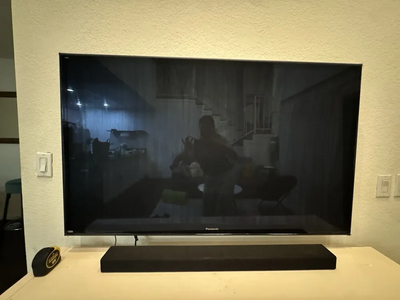 Panasonic Tx-55hx700b Image