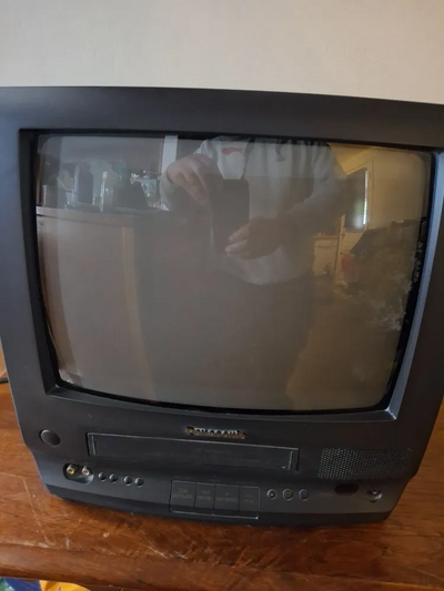 Panasonic PV-M1368 Image