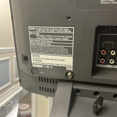 Panasonic TC-LA1 Image