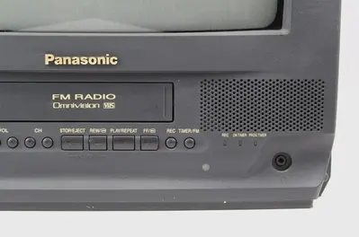 Panasonic Pv-c1323 Image