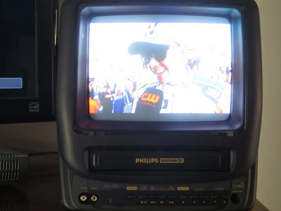 Philips Magnavox CCA092AT01 Image