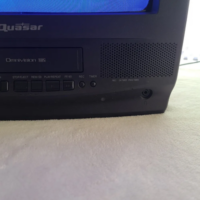 Quasar VV1302 Image