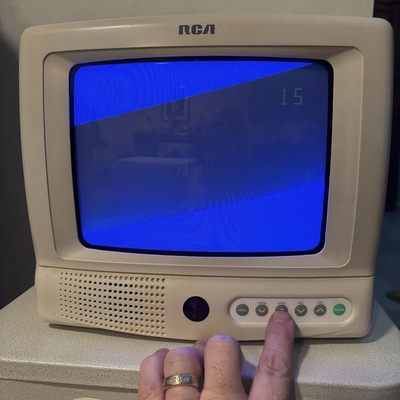 RCA Crt 9 Image