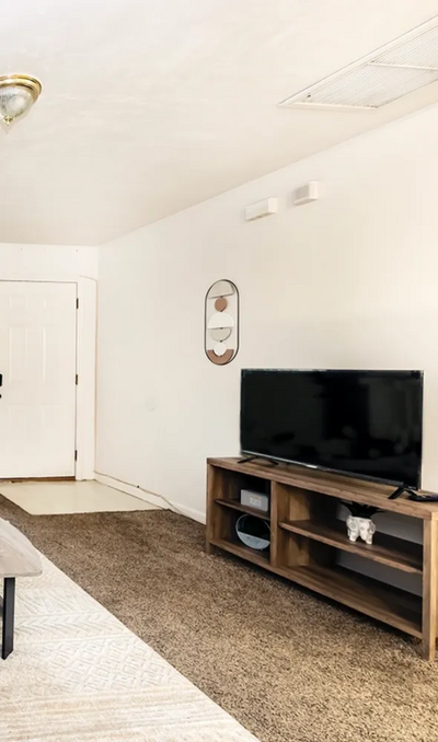 ROKU 40R3B4 Image