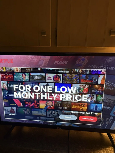 ROKU Tcl 32S335 Image