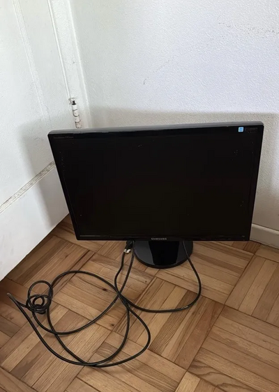 Samsung Syncmaster 2243bwx Image