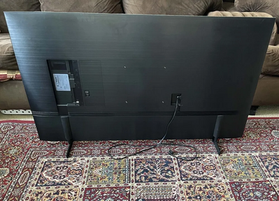 Samsung UN55AU8000 Image