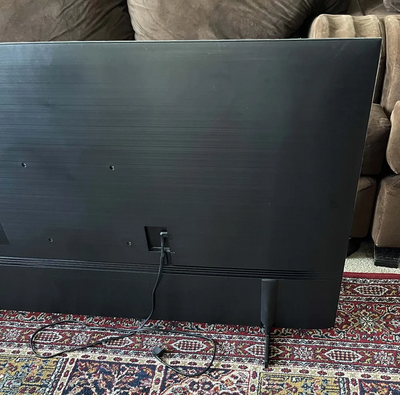 Samsung UN55AU8000 Image