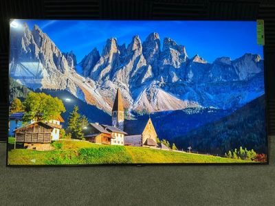 Samsung Q80b Image