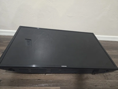 Samsung Un32j5205af Image