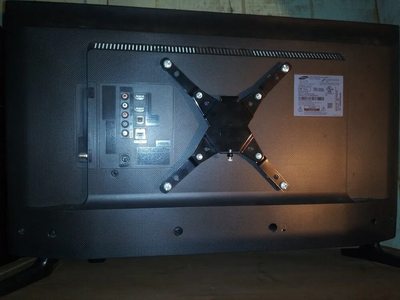 Samsung Un32j5205af Image