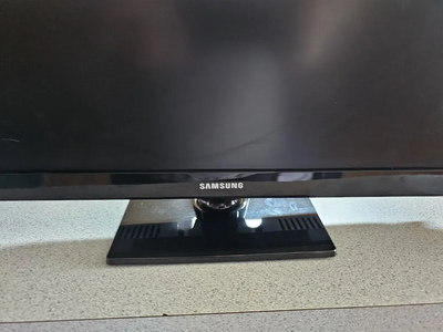 Samsung Un19f4000bf Image