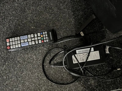 Samsung Un32j5003efxza Image