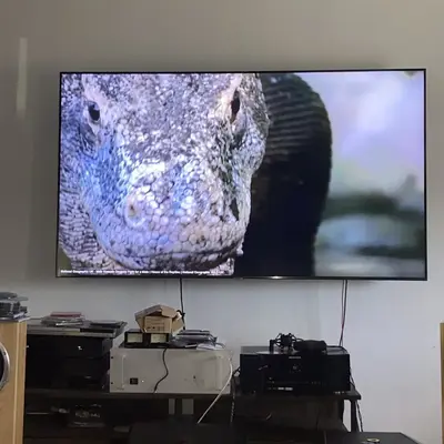 Samsung Crystal uhd cu7000b Image