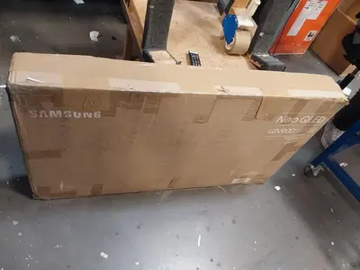 Samsung Qn43qn90da Image