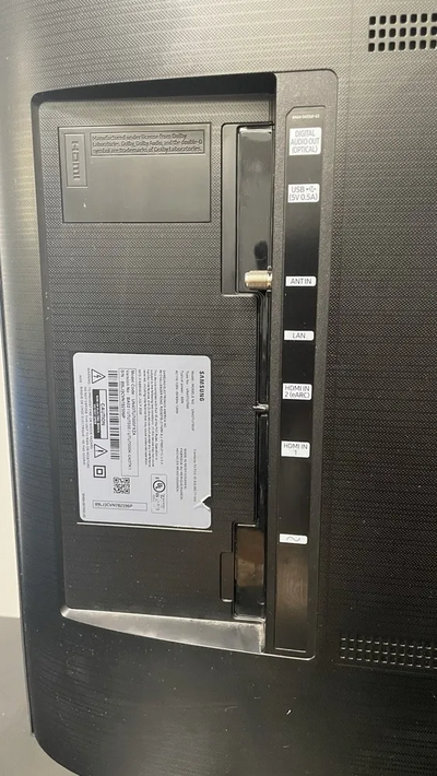 Samsung TU7000 Image