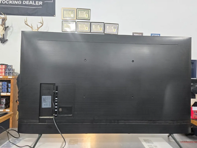Samsung TU7000 Image