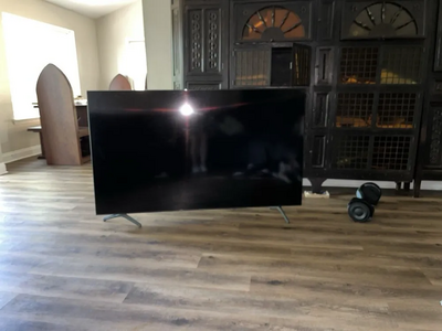 Samsung TU7000 Image