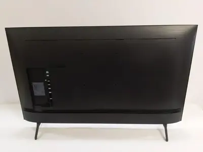 Samsung TU7000 Image
