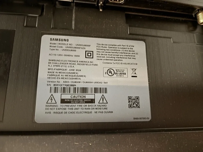 Samsung Au8000 Image