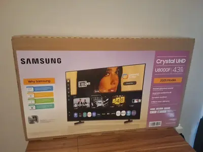 Samsung Au8000 Image