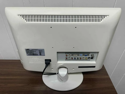 Samsung LN-S1952W Image