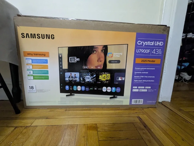 Samsung Crystal UHD U7900F 4K Smart TV Image