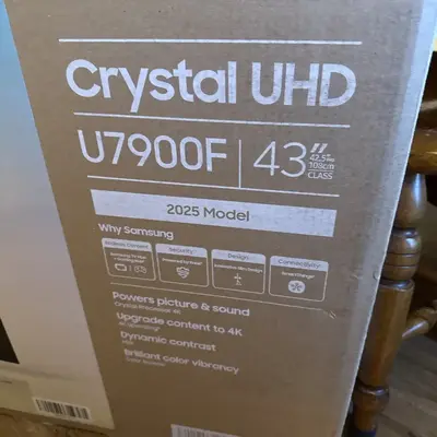 Samsung Crystal UHD U7900F 4K Smart TV Image