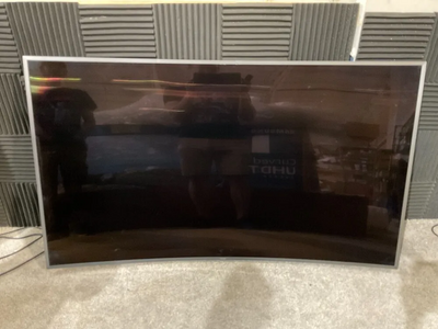 Samsung UN78KU7500 Image