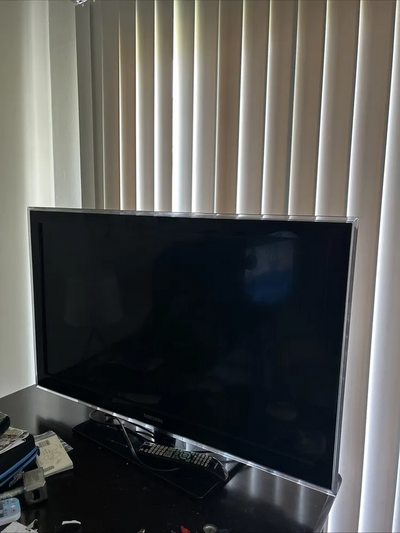 Samsung LN40E550 Image