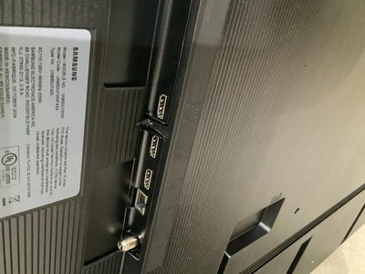 Samsung DU7200 Image