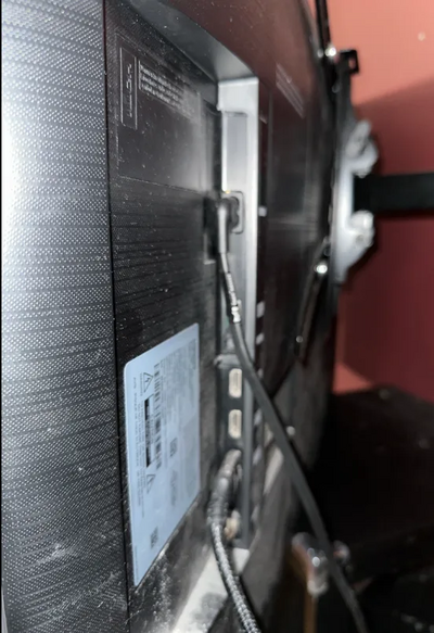 Samsung Cu7000 Image