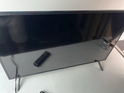 Samsung QN32Q50R Image