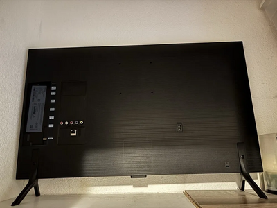 Samsung QN32Q50R Image