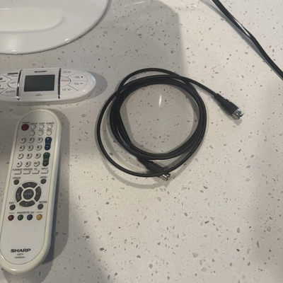 Sharp Lc-19sk24u-w Image