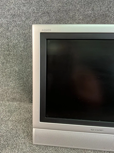 Sharp Aquos lc-13e1u Image