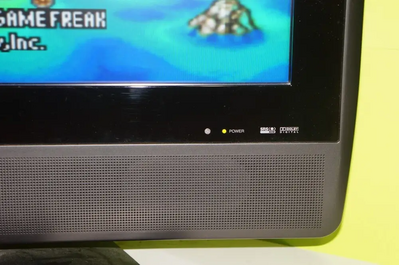 Sharp Aquos lc-32d40u Image