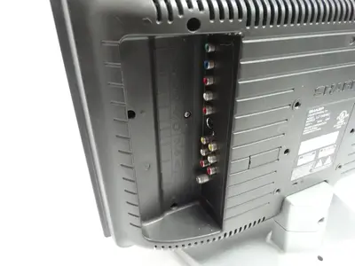 Sharp Lc-13sh6u Image