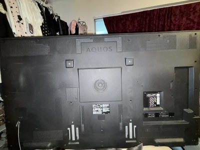 Sharp LC-60LE650U Image