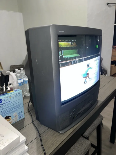 Sony Trinitron kv-20vs40 Image