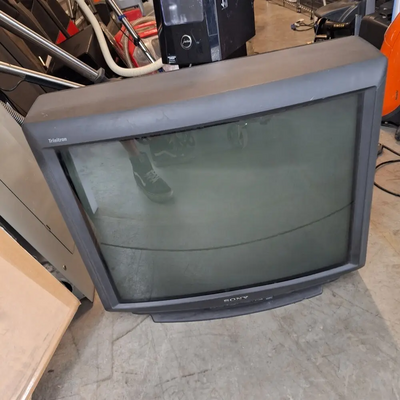 Sony Kv-27fs13 Image