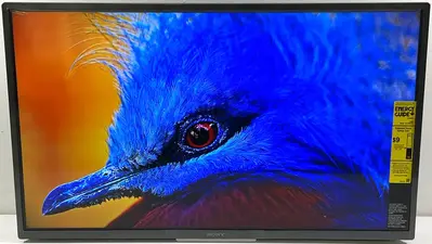 Sony Kd32w830k Image